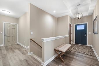 1538 Weston Rdg Road Oconomowoc, WI 53066 - Photo 3 of 21 Foyer