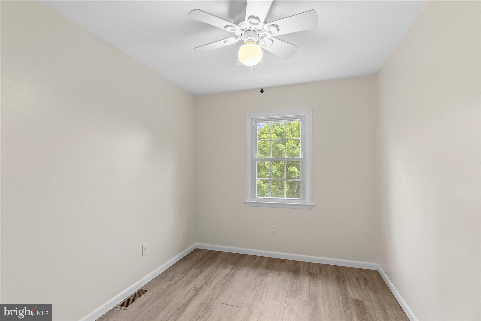 452 South Center Street Hanover, PA 17331 - Photo 20 of 45 Bedroom 2