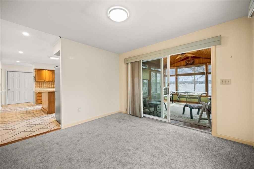 212 Scadding Street Taunton, MA 02780 - Photo 16 of 42