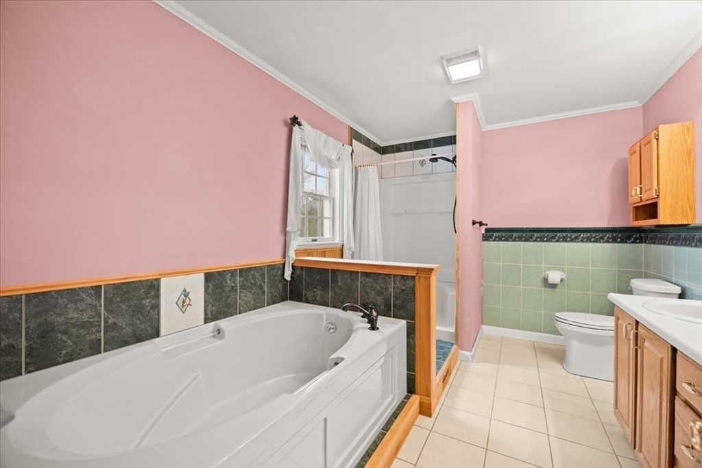 212 Scadding Street Taunton, MA 02780 - Photo 23 of 42