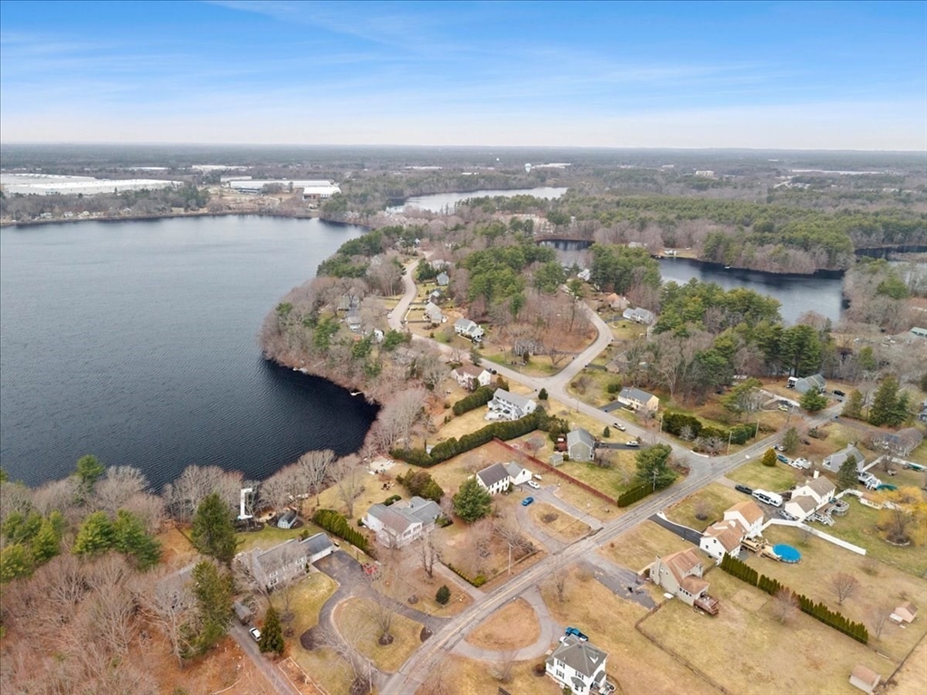 212 Scadding Street Taunton, MA 02780 - Photo 38 of 42