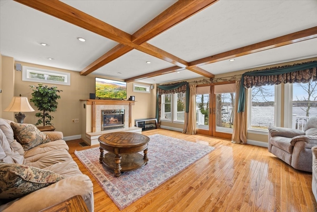 212 Scadding Street Taunton, MA 02780 - Photo 6 of 42