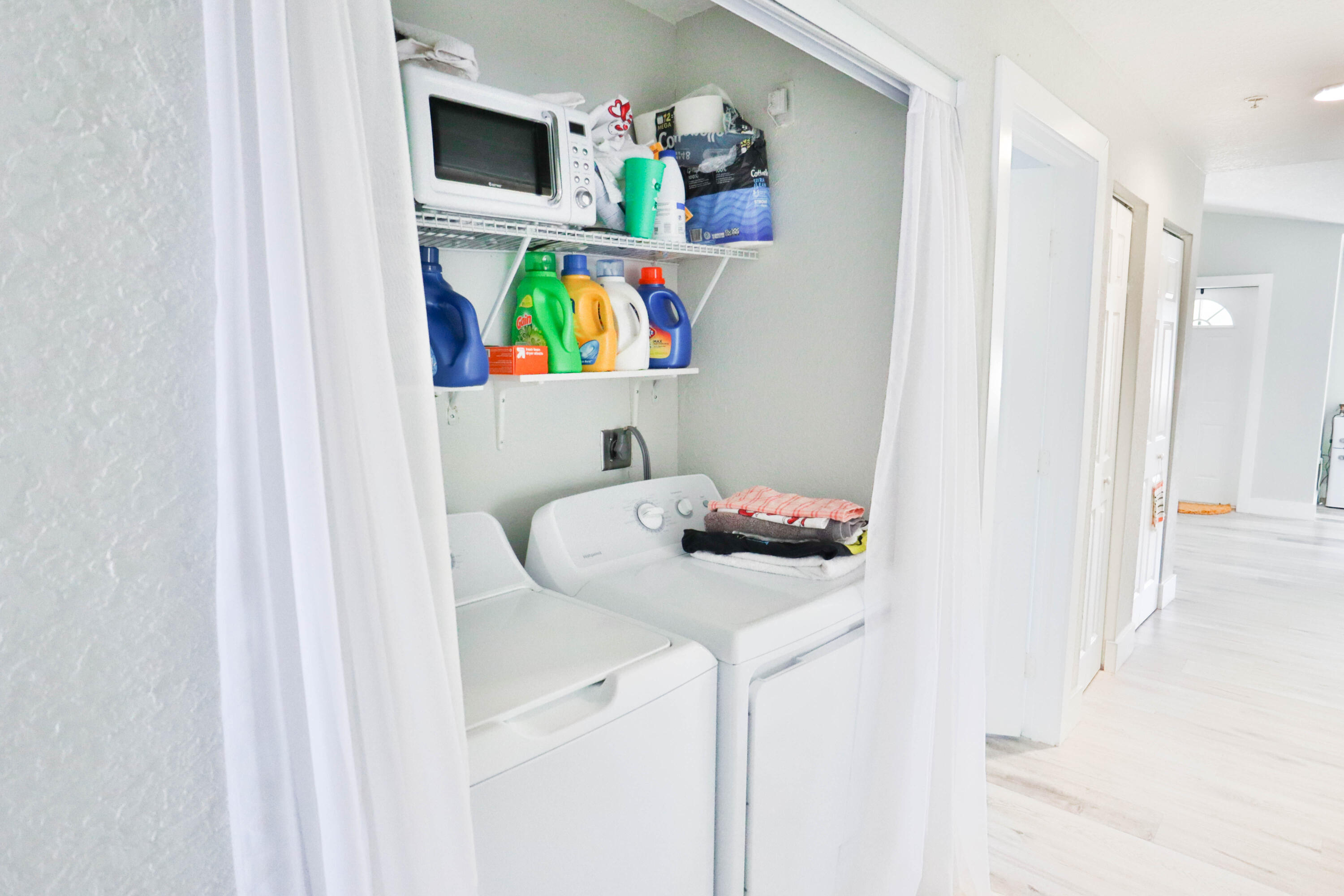 6120 North Dixie Highway Boca Raton, FL 33487 - Photo 16 of 25 a bathroom with a sink and a mirror