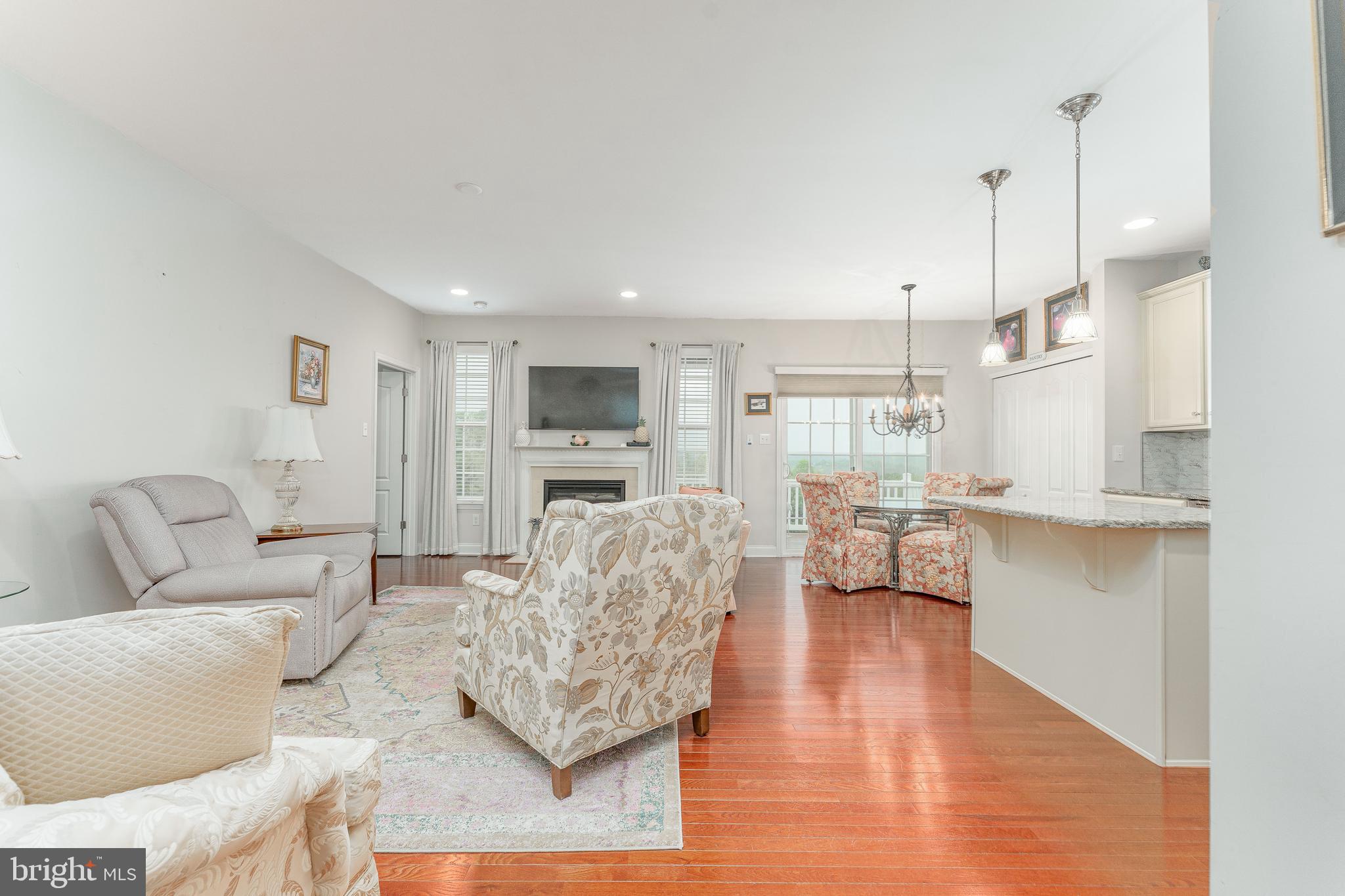 104 Stoyer Road Coatesville, PA 19320 - Photo 5 of 40 Living Room