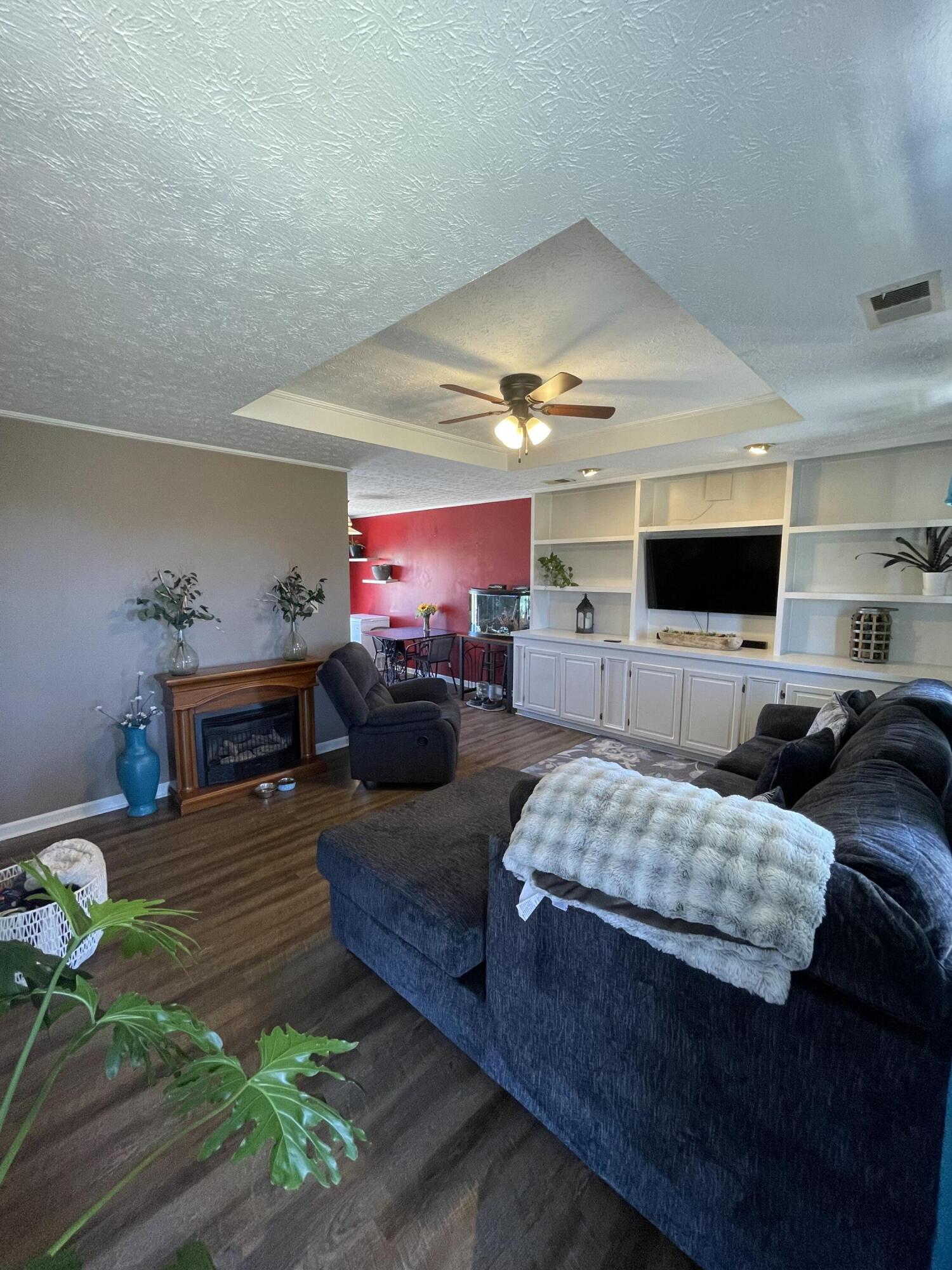 504 Nina Ridge Road Lancaster, KY 40444 - Photo 6 of 52 IMG_5568