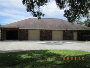 9701 Muller Road Fort Pierce, FL 34945 - Photo 11 of 19 Garage