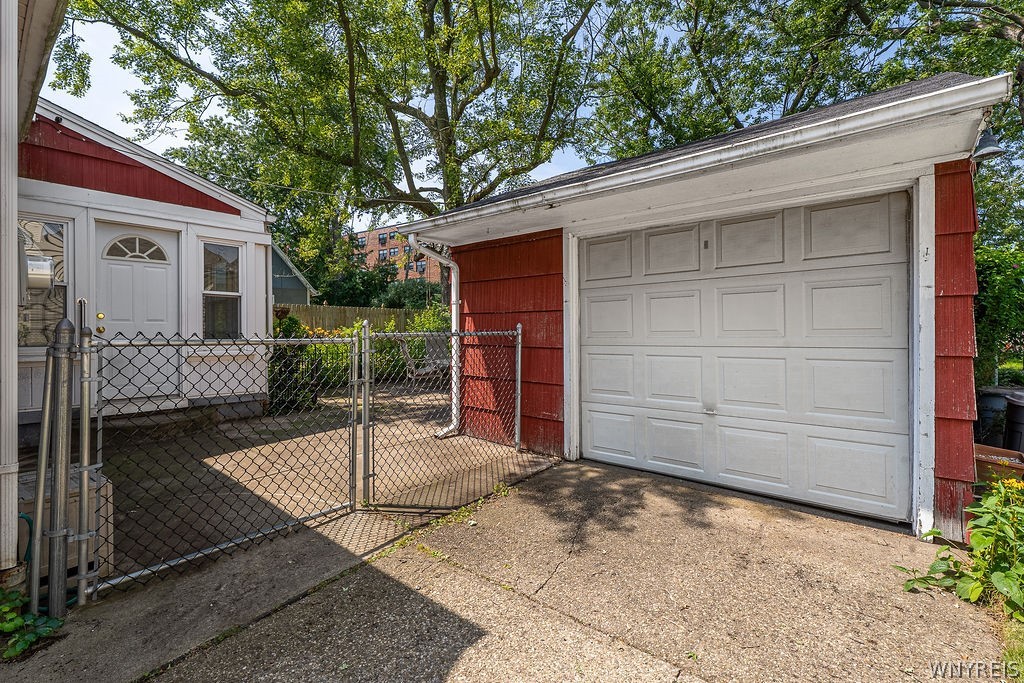 924 Delaware Road Tonawanda, NY 14217 - Photo 29 of 35