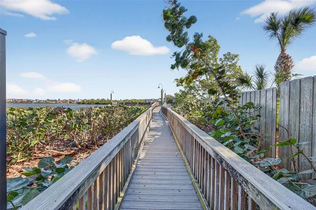 $949,000 | 6063 East Peppertree Way, Unit 111, Sarasota, FL 34242