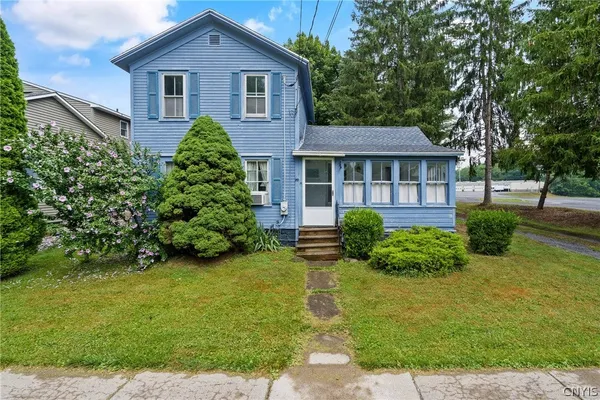 $149,900 | 37 East Oneida Street, Baldwinsville, NY 13027