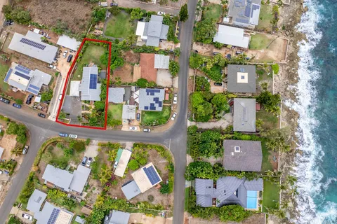 an aerial view of a houses