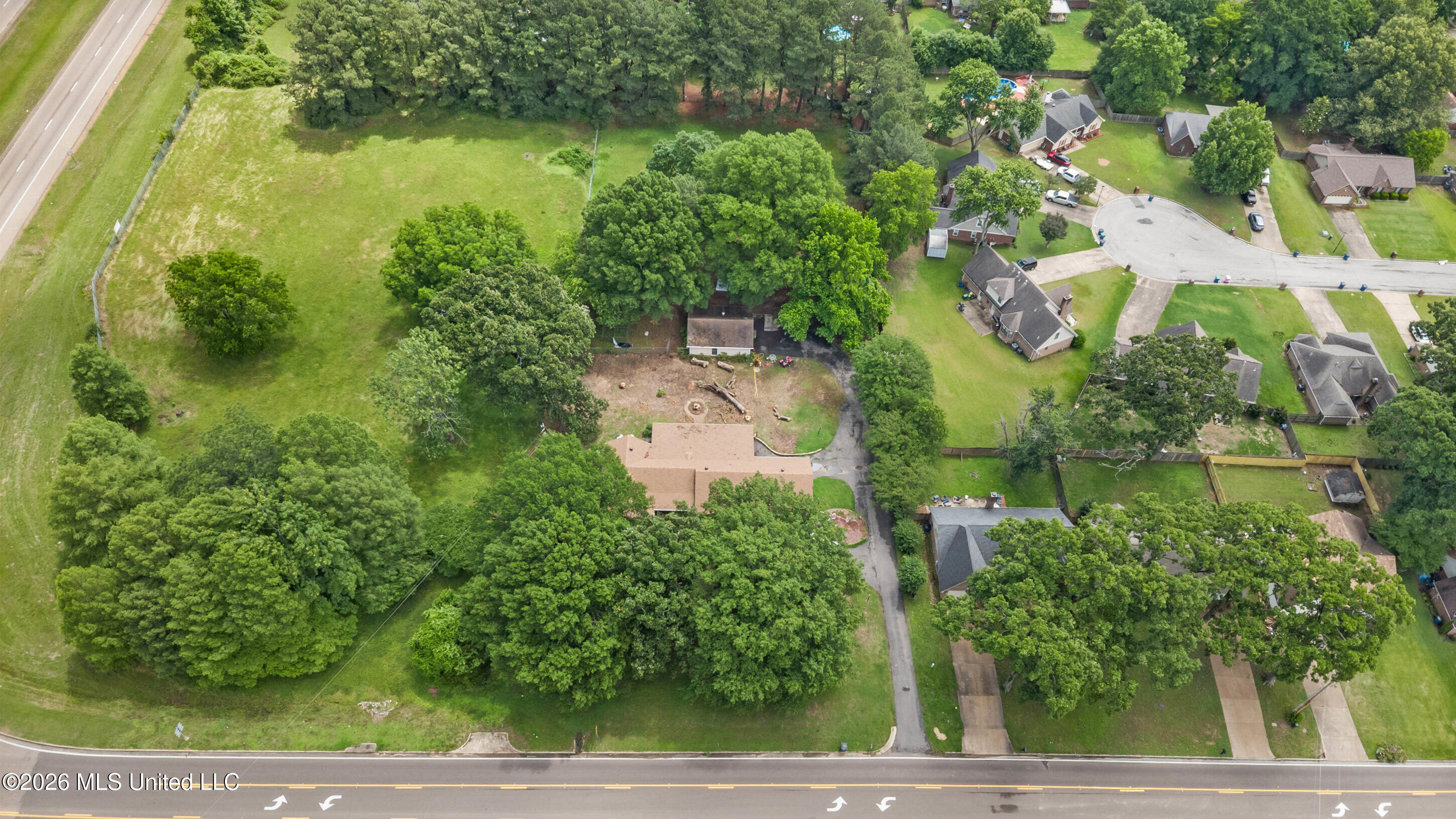 7400 Alexander Road Olive Branch, MS 38654 - Photo 27 of 29 28_dji_0018_print