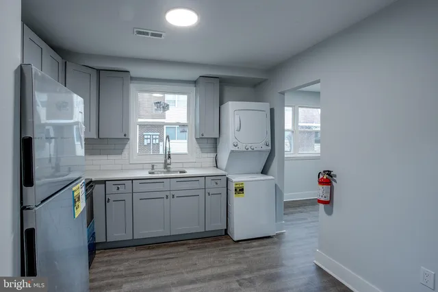 $2,000 | 20-6 Florence Tollgate, Florence, NJ 08518