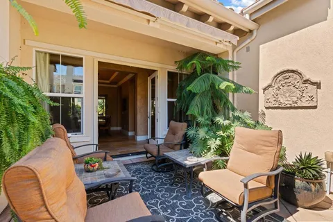 $2,496,000 | 7090 Corintia Street, Carlsbad, CA 92009