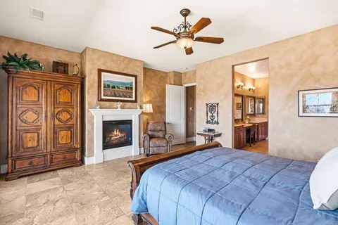 $2,496,000 | 7090 Corintia Street, Carlsbad, CA 92009