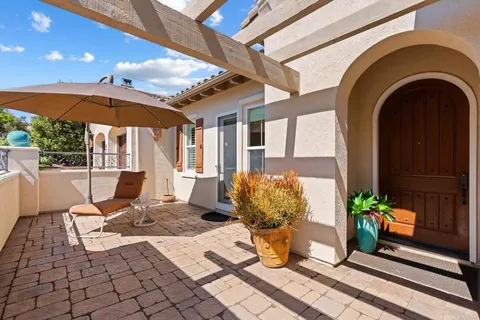 $2,496,000 | 7090 Corintia Street, Carlsbad, CA 92009