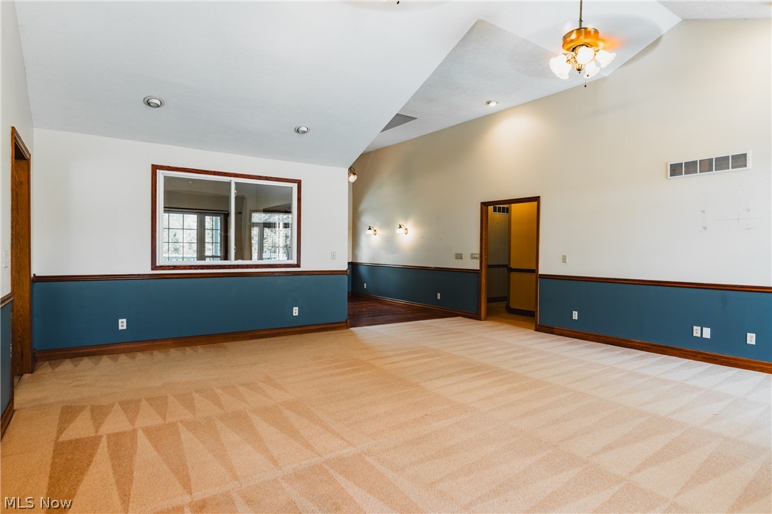 124 Riverview Acres Road Washington, WV 26181 - Photo 6 of 46