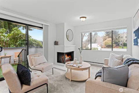 $350,000 | 12729 Northeast 144th Street, Unit 154D, Kirkland, WA 98034