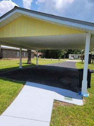 2838 Bay Grove Road Freeport, FL 32439 - Photo 19 of 52 carport