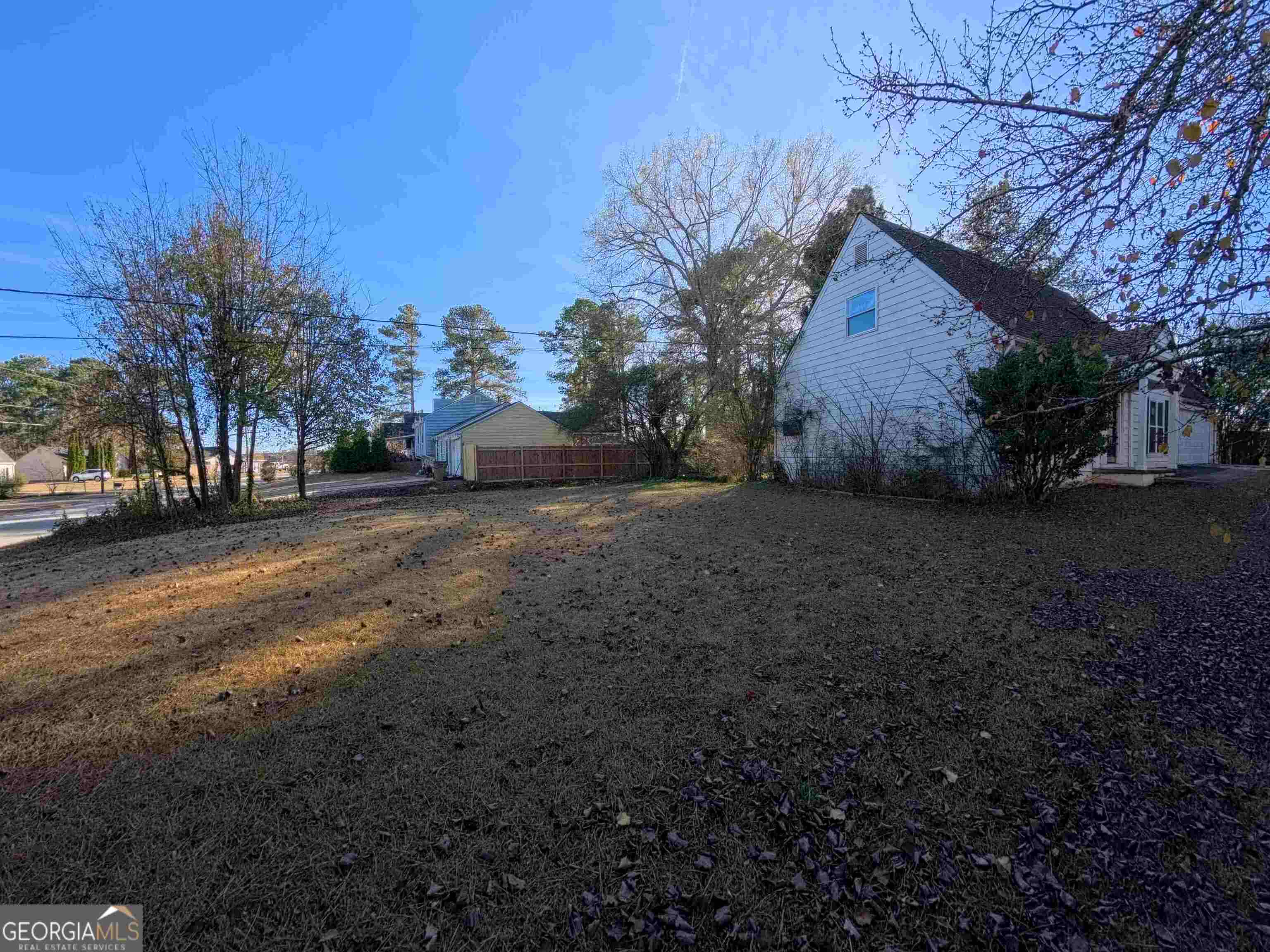 11187 Shannon Circle Hampton, GA 30228 - Photo 5 of 22 a view of a outdoor space with a house