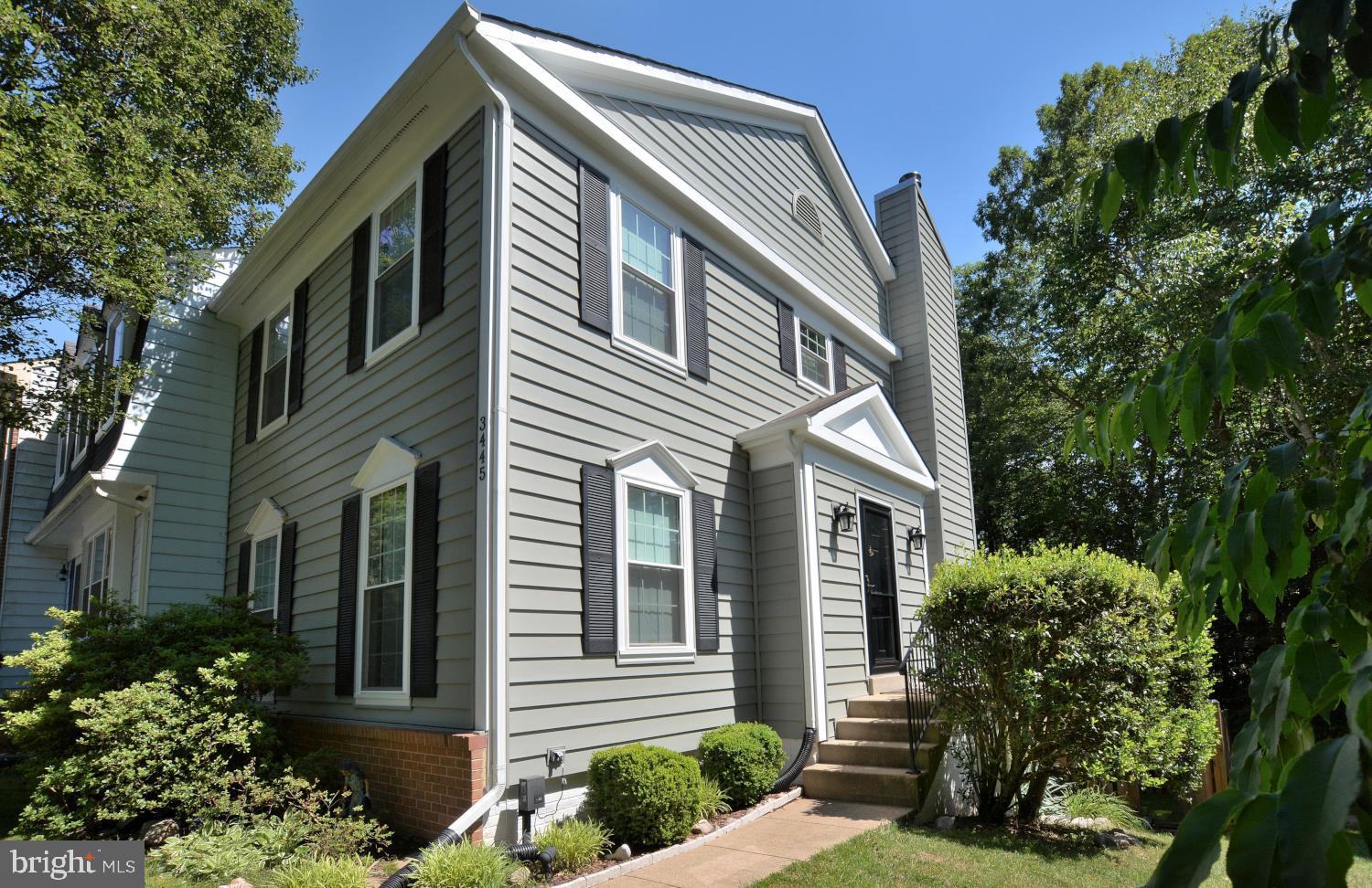 End unit with upgraded siding and front door
