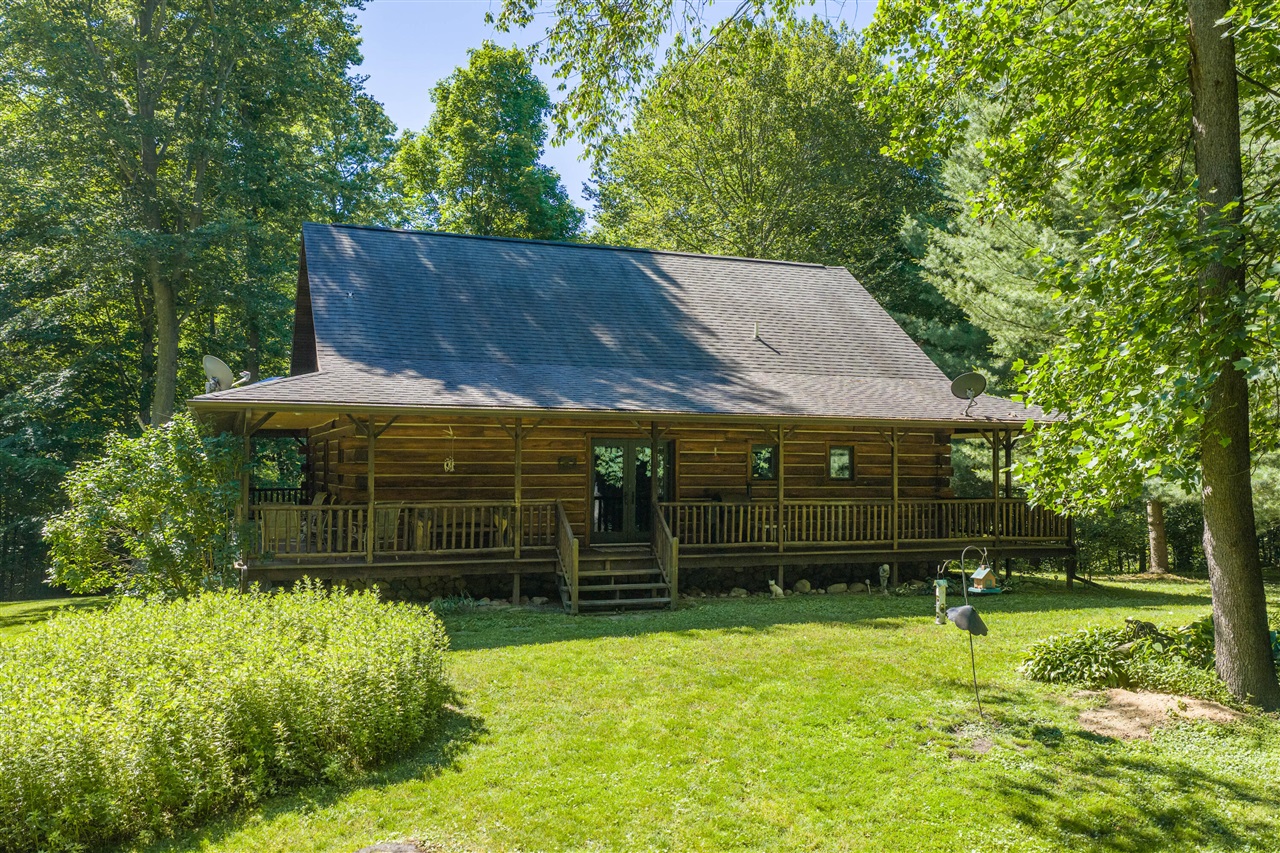 1254 Burbank Road Quincy, MI 49082 - Photo 4 of 36