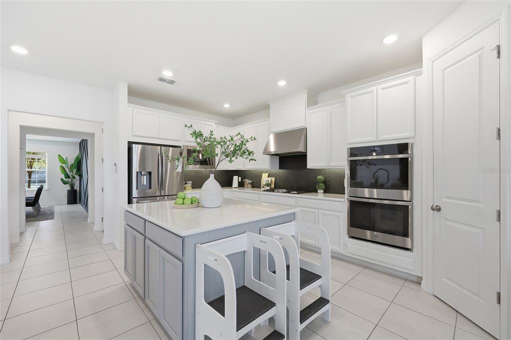 1383 Waterview Ridge Circle Apopka, FL 32703 - Photo 11 of 40