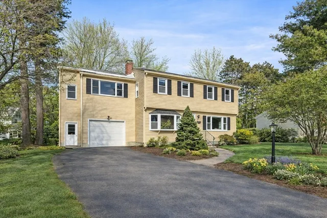 $1,250,000 | 29 Pinewood Road, Wellesley, MA 02482