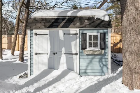 $1,250,000 | 29 Pinewood Road, Wellesley, MA 02482