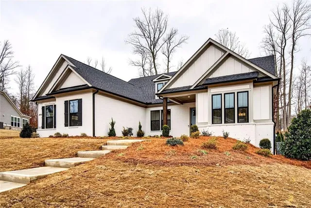 $1,255,000 | 2855 Medford Drive, Cumming, GA 30041
