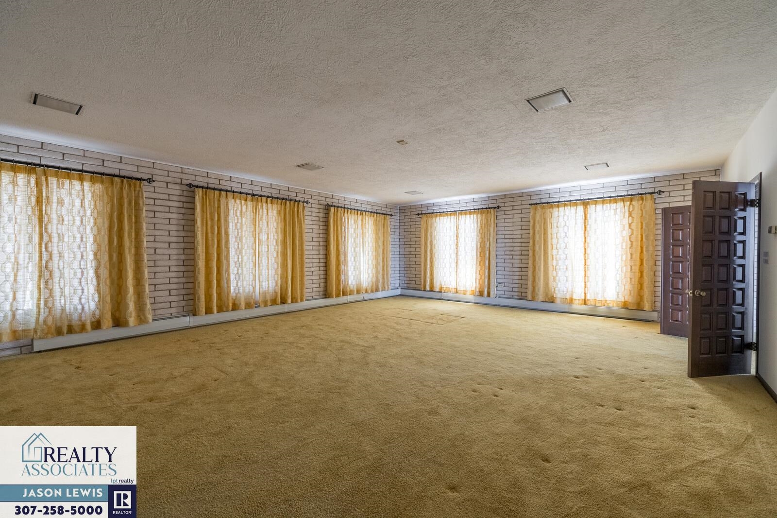 7824 Zero Road Casper, WY 82604 - Photo 13 of 34