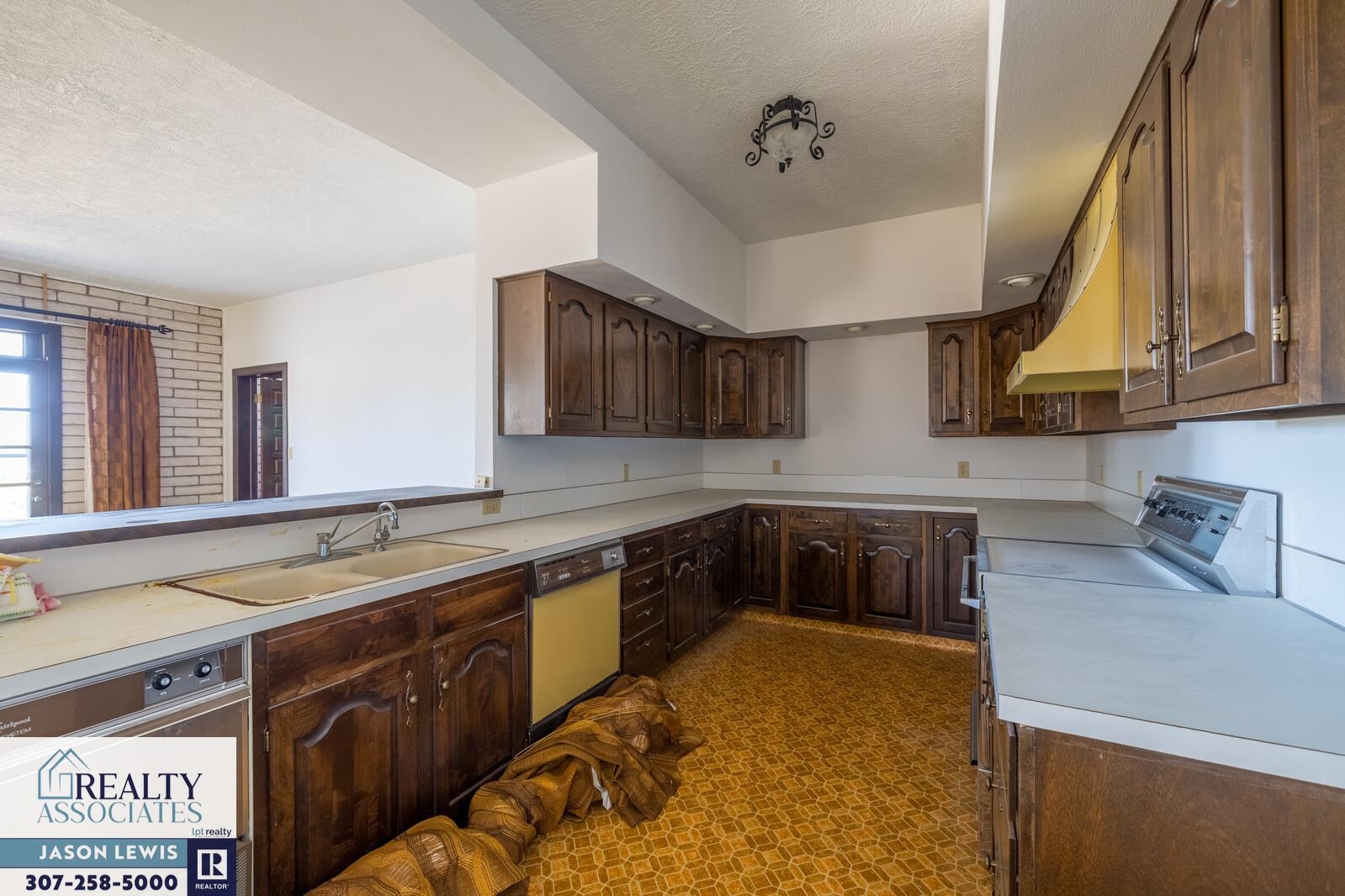 7824 Zero Road Casper, WY 82604 - Photo 17 of 34