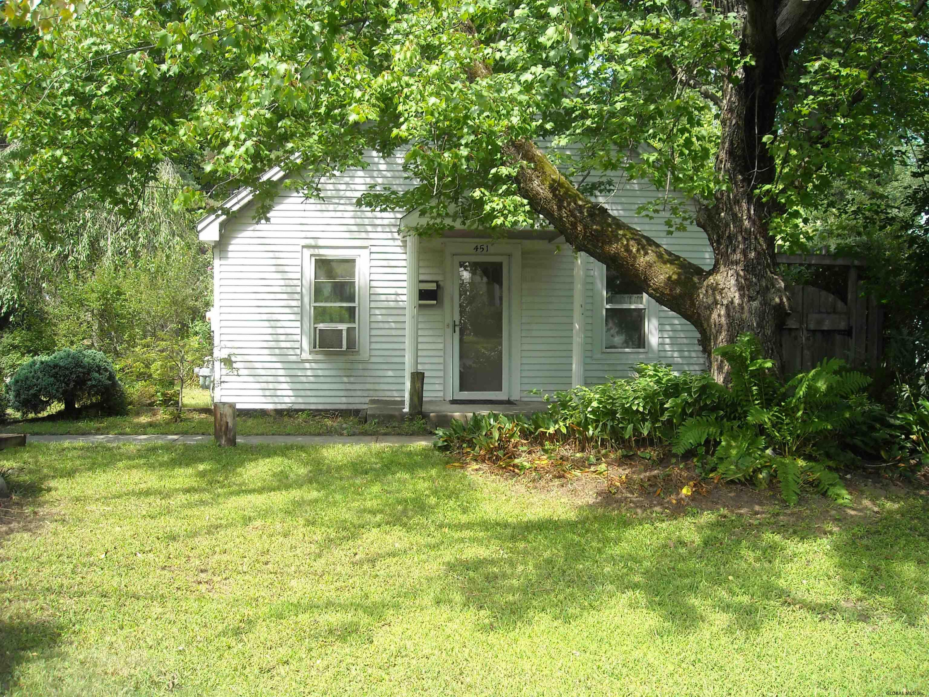 451 Clayton Road Schenectady, NY 12304 - Photo 72 of 74 Photo 72