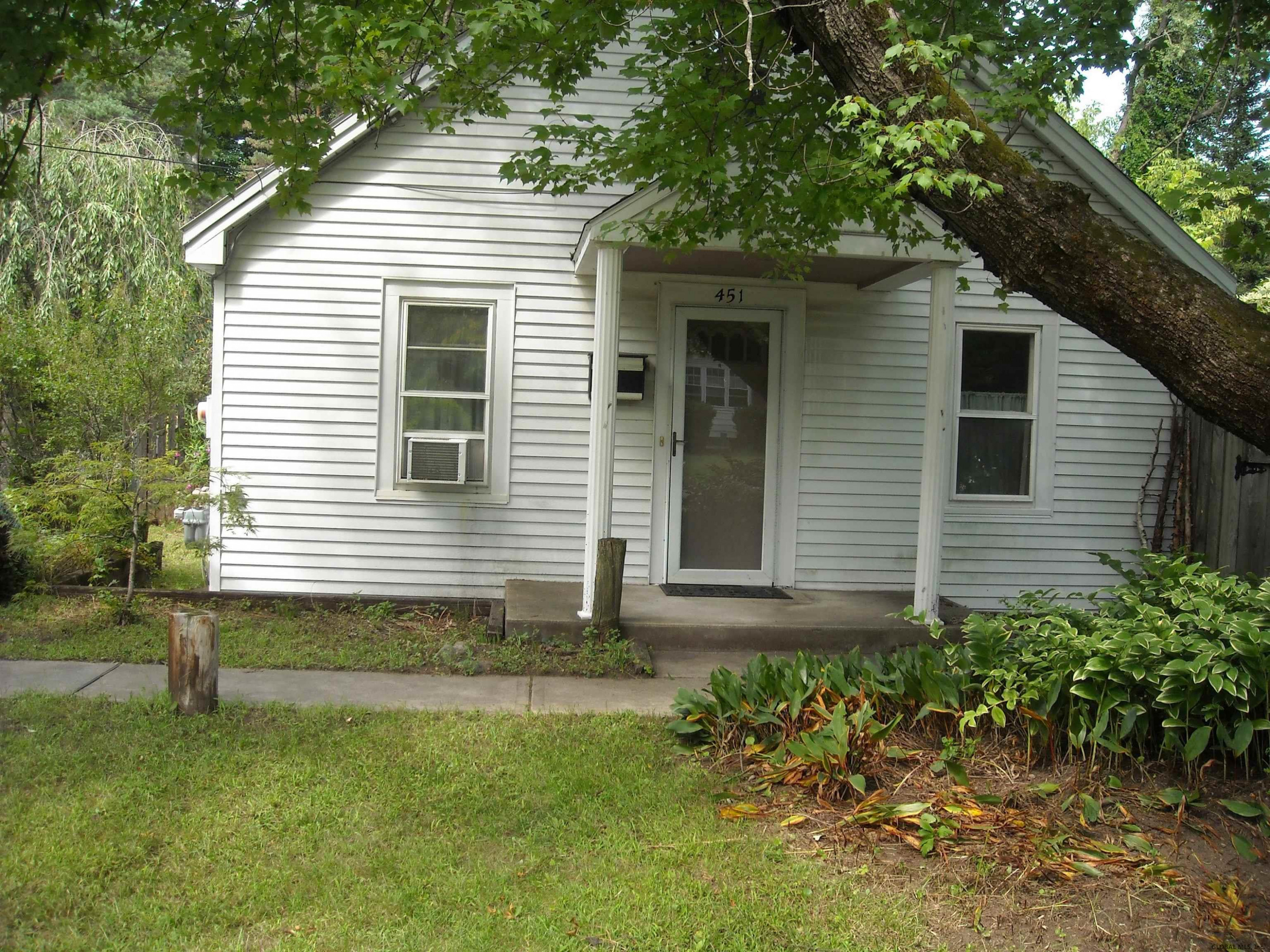 451 Clayton Road Schenectady, NY 12304 - Photo 73 of 74 Photo 74