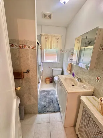 $979,000 | 101-17 46th Avenue | South Corona