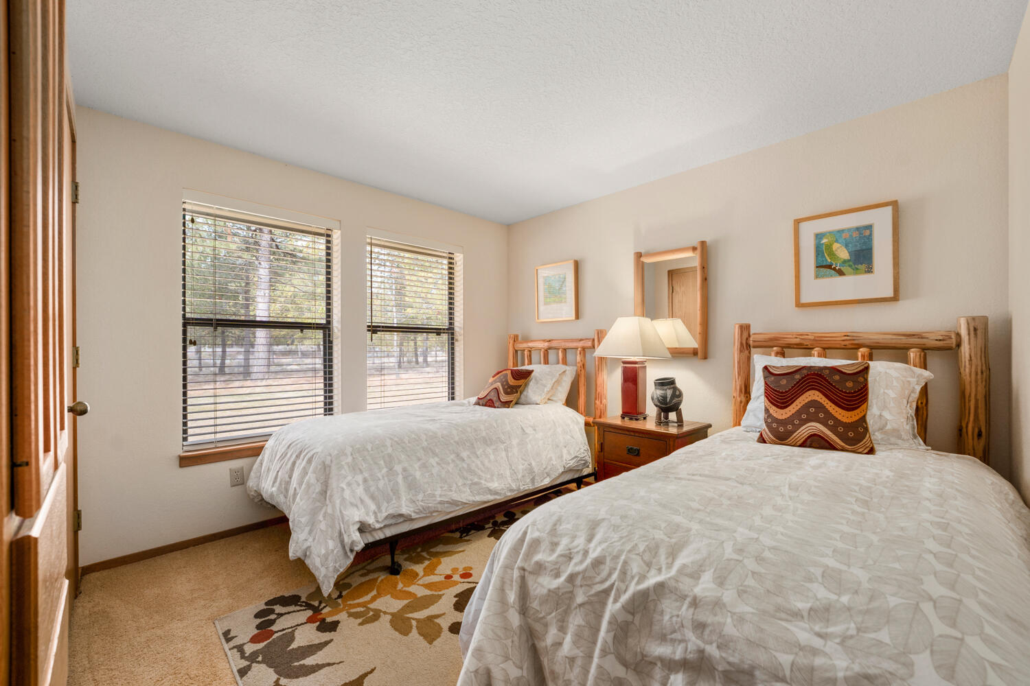 17772 West Core Road, Unit 19 Sunriver, OR 97707 - Photo 23 of 38 22
