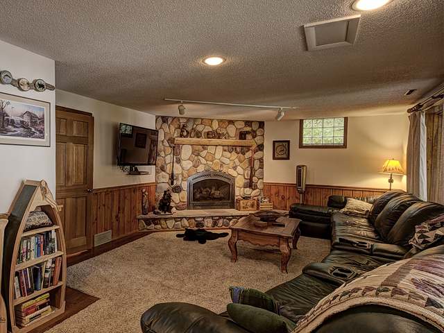 8319 Miner Road Minocqua, WI 54548 - Photo 5 of 20 Gallery Image 5