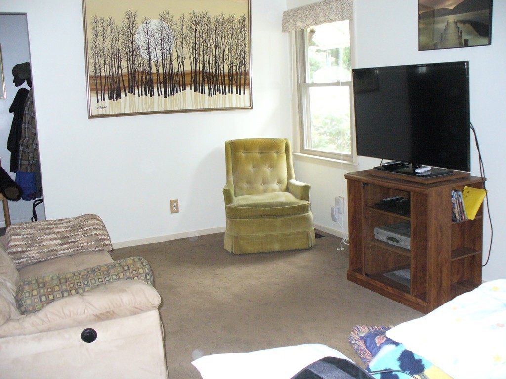 830 Bay Road Belchertown, MA 01007 - Photo 8 of 17