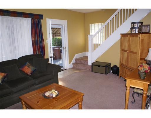 3944 California Pittsburgh, PA 15212 - Photo 3 of 11 Living Room.