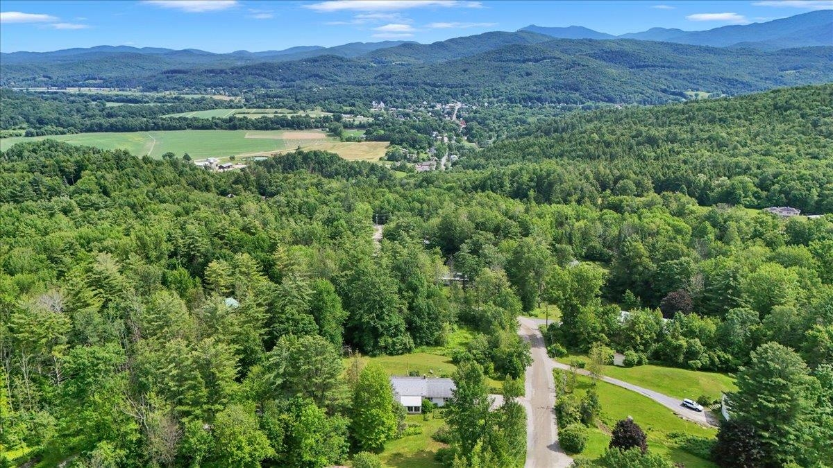 204 Lawrence Road Richmond, VT 05477 - Photo 9 of 60