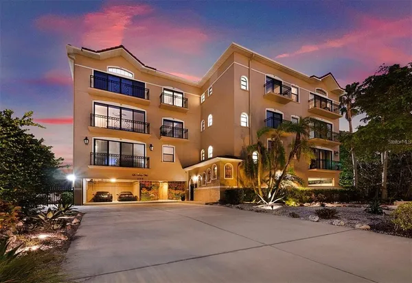 $990,000 | 205 Golden Gate Point, Unit 401, Sarasota, FL 34236
