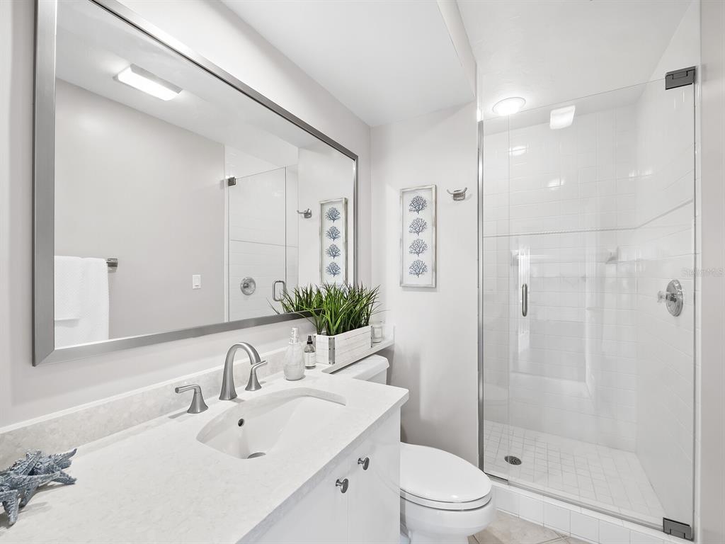 205 Golden Gate Point, Unit 401 Sarasota, FL 34236 - Photo 27 of 63