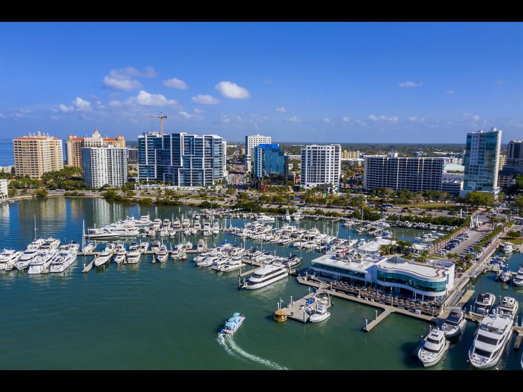 205 Golden Gate Point, Unit 401 Sarasota, FL 34236 - Photo 44 of 63