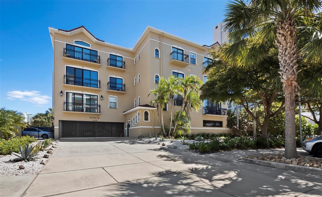 205 Golden Gate Point, Unit 401 Sarasota, FL 34236 - Photo 54 of 63