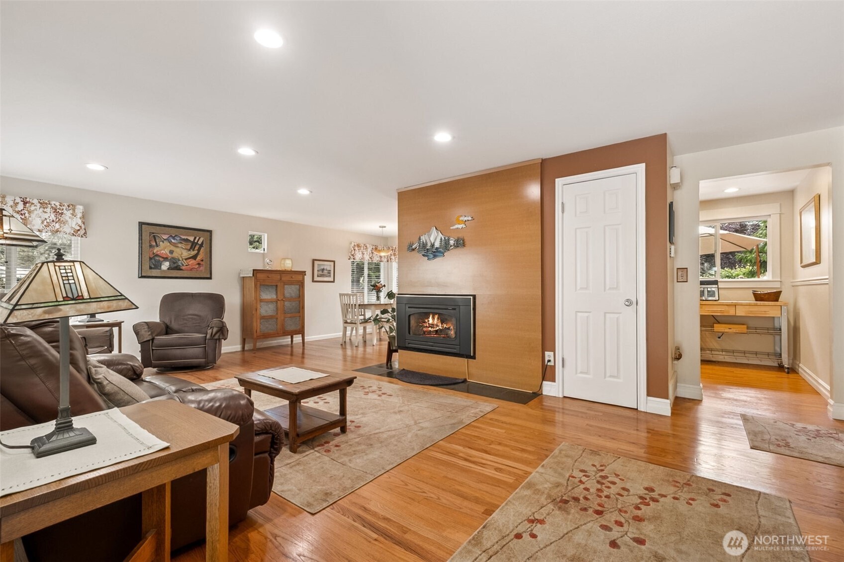20623 98th Place South Kent, WA 98031 - Photo 5 of 37 a living room with furniture and a wooden floor