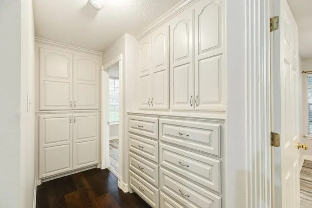 a view of a closet area