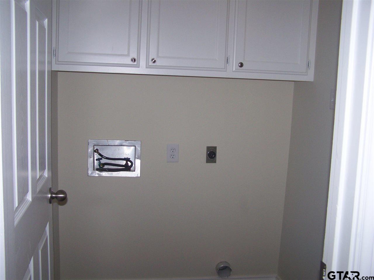 108 Lakeway Drive Whitehouse, TX 75791 - Photo 3 of 12