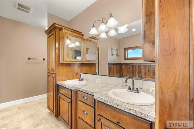 $999,000 | 183 W 265 North Ruby Road, Blackfoot, ID 83221