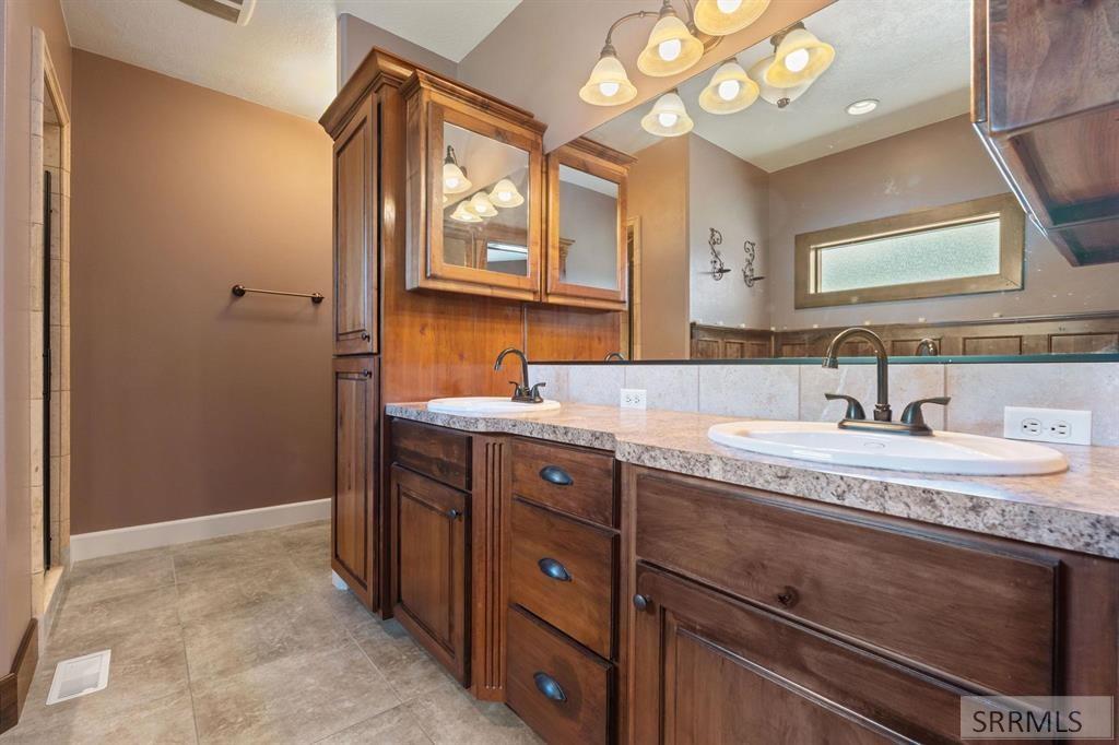 183 W 265 North Ruby Road Blackfoot, ID 83221 - Photo 18 of 48