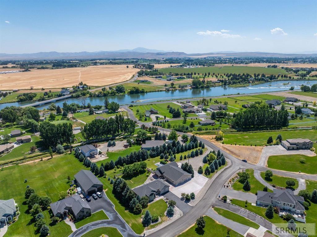 183 W 265 North Ruby Road Blackfoot, ID 83221 - Photo 2 of 48