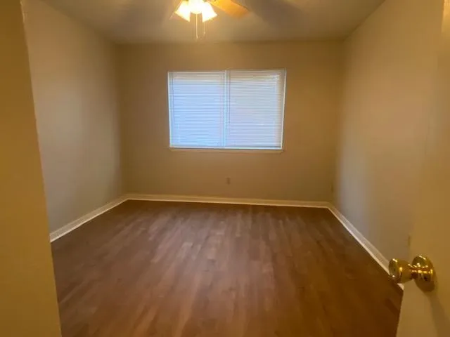 $1,245 | 3200 Ginger Drive, Unit A, Tallahassee, FL 32308